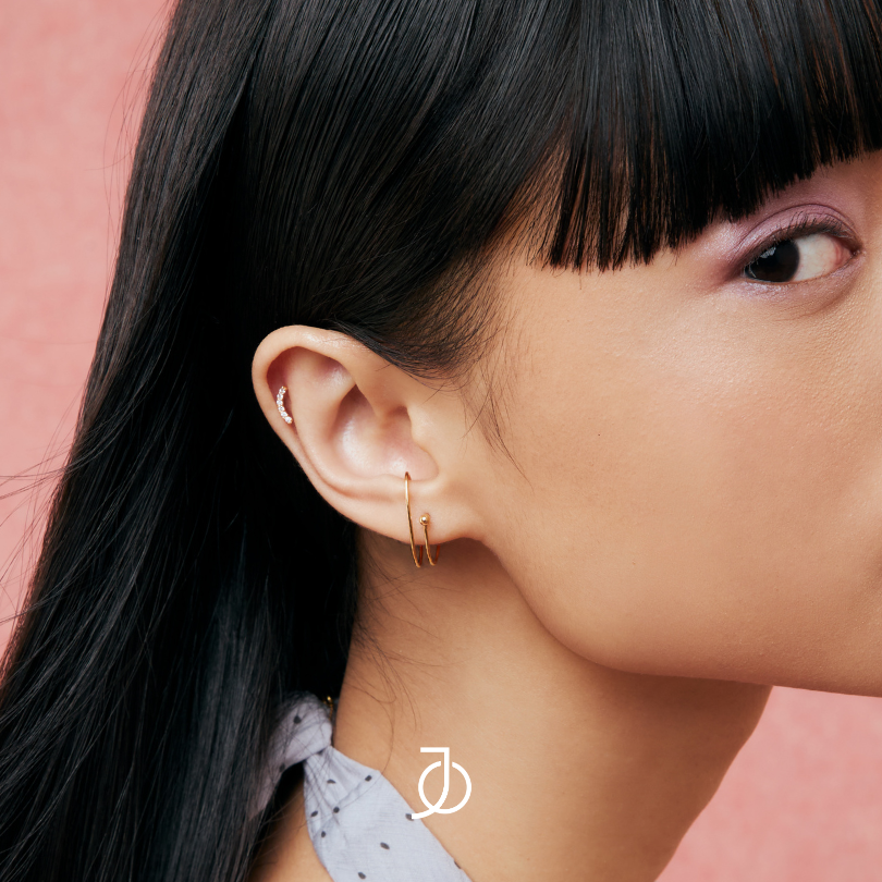JO Mini Ball Illusion Studs 17k