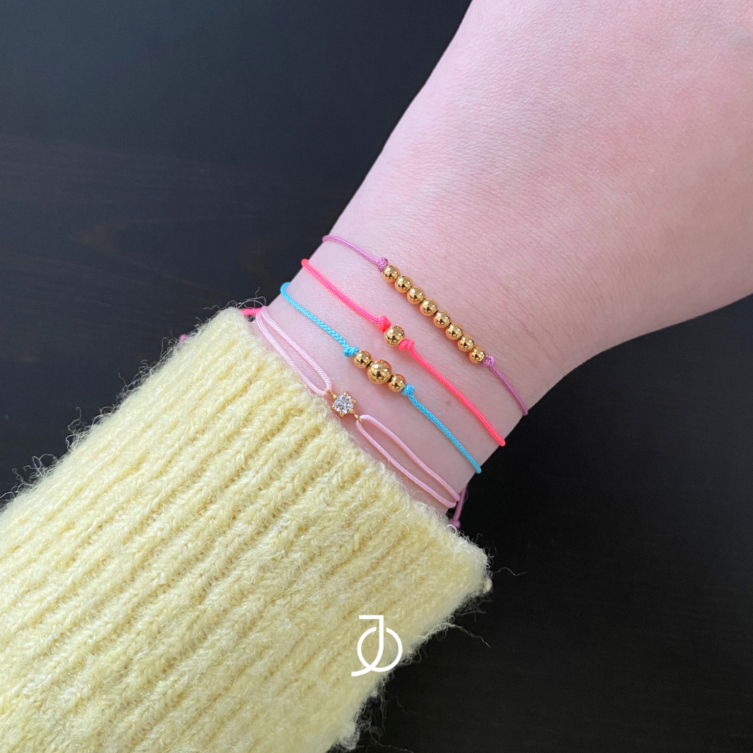 JO 8 Mini Gold Beads On Silk Cord Bracelet 17K