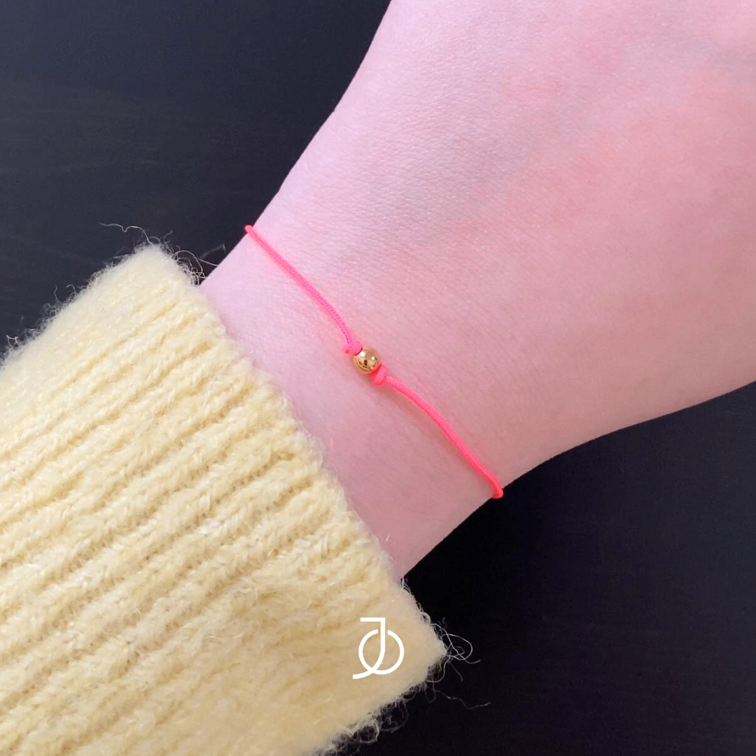 JO Gold Beads On Silk Cord Bracelet 17K