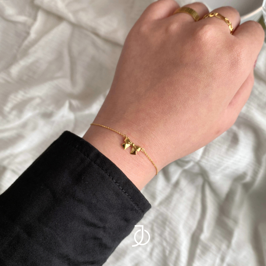 JO Gelang Emas - Knotty Bow Adjustable Bracelet 17K