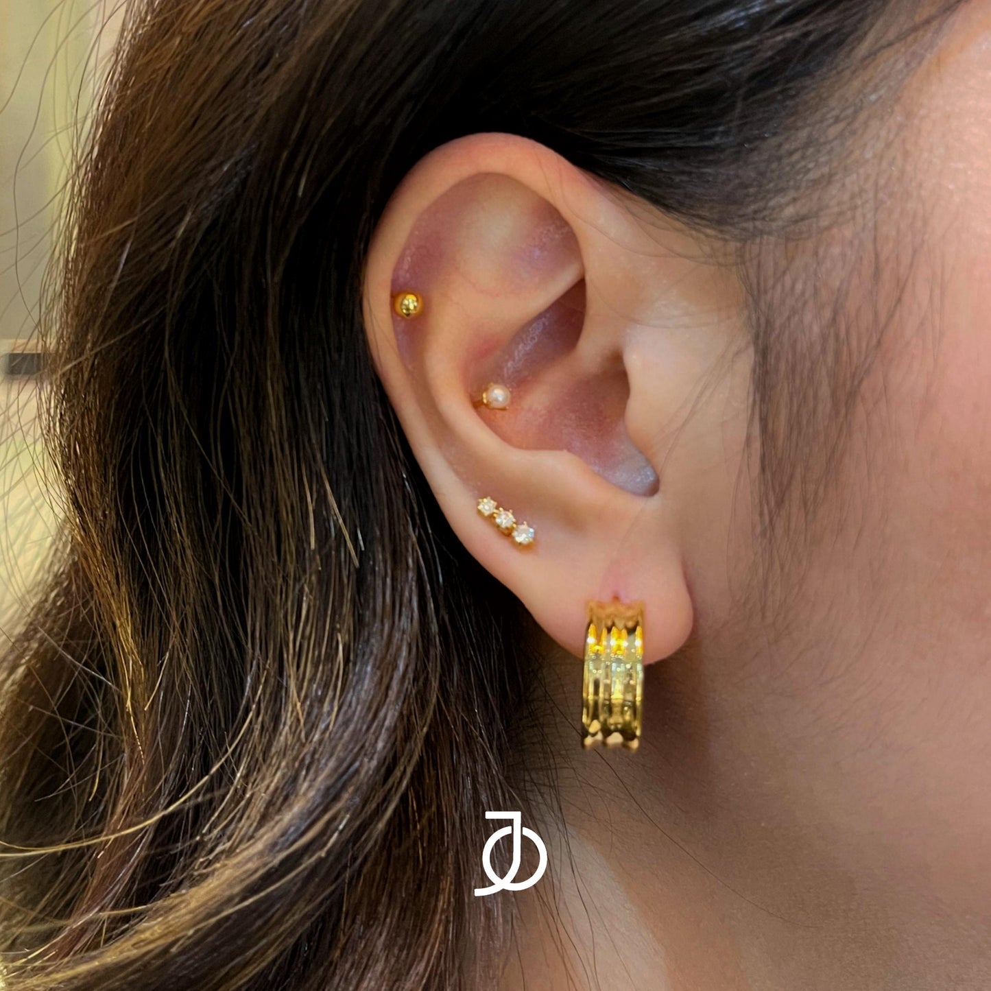 JO Bar 3 Mini Diamonds Studs