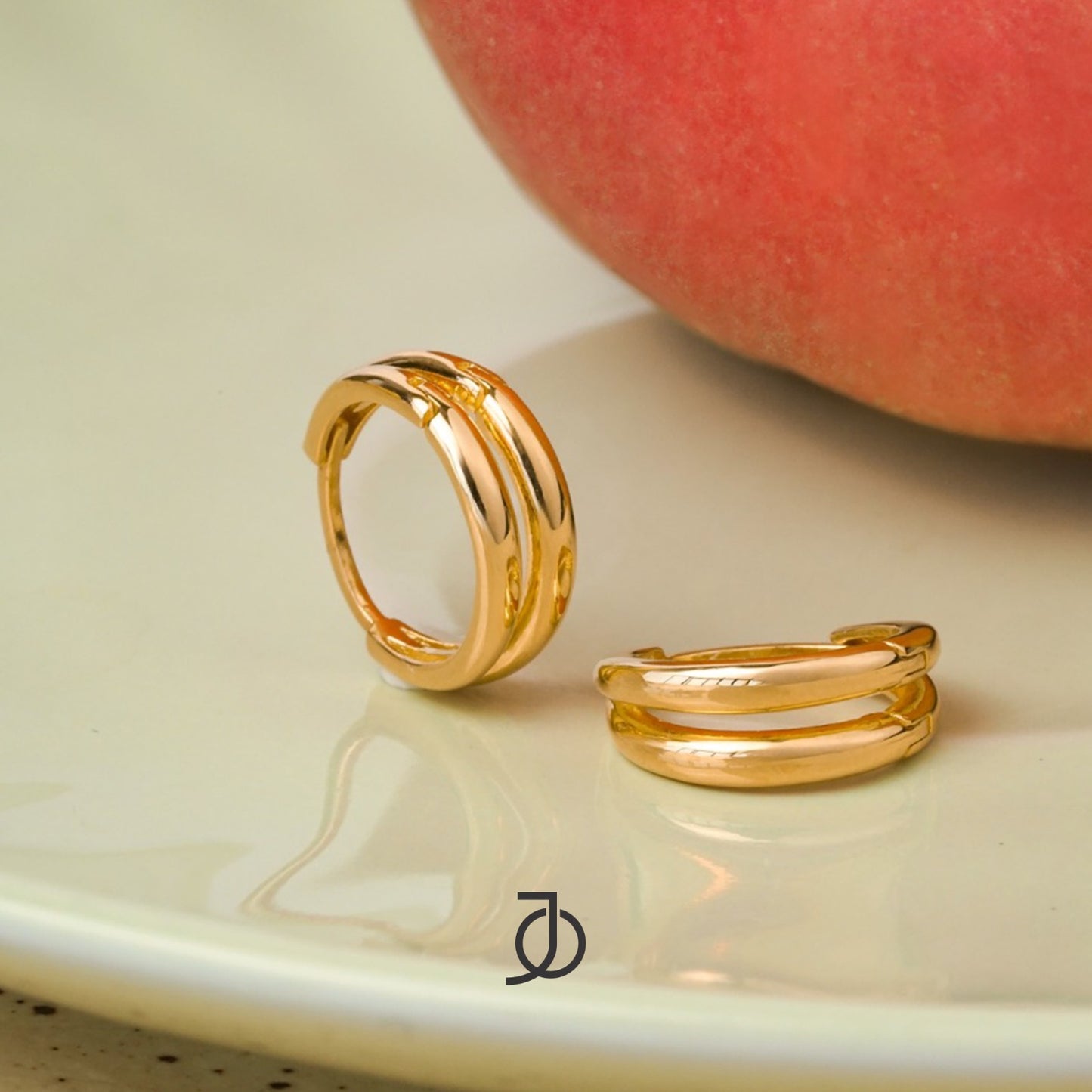JO Anting Emas - Double Gold Huggies 17k