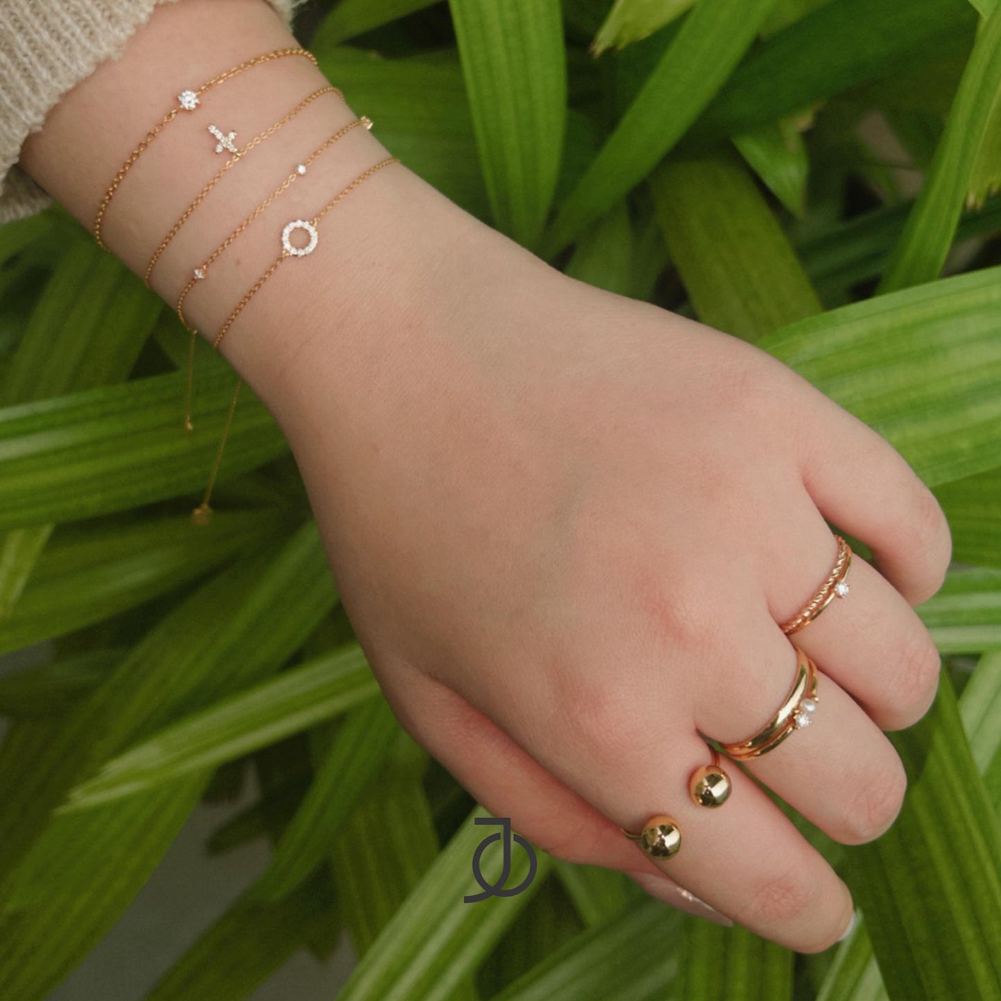 JO Gelang Emas - Diamond Circlet With Adjustable Bracelet 17K