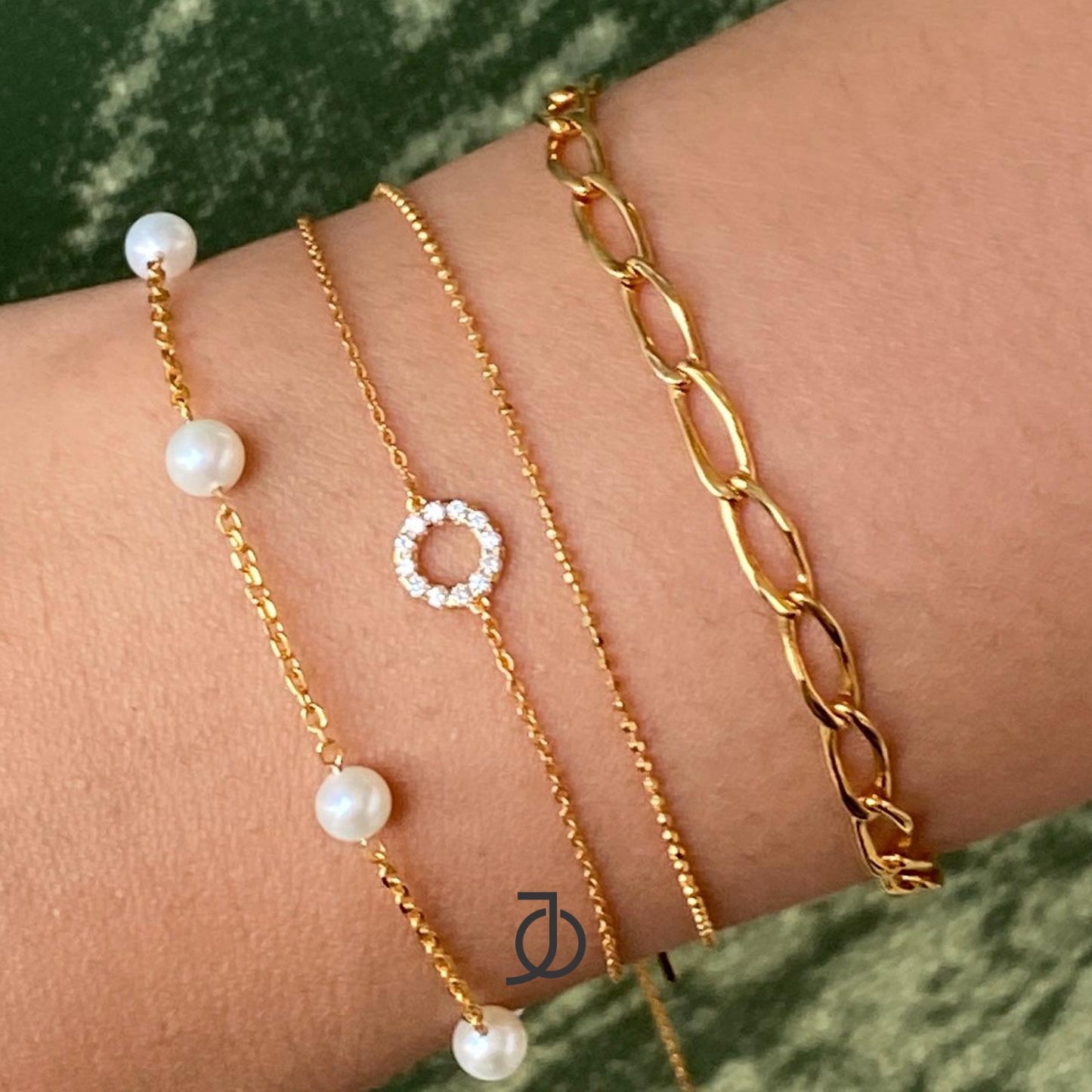 JO Gelang Emas - Diamond Circlet With Adjustable Bracelet 17K