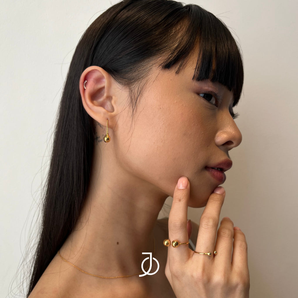 JO Mini Gold Ball Open Ring 17k