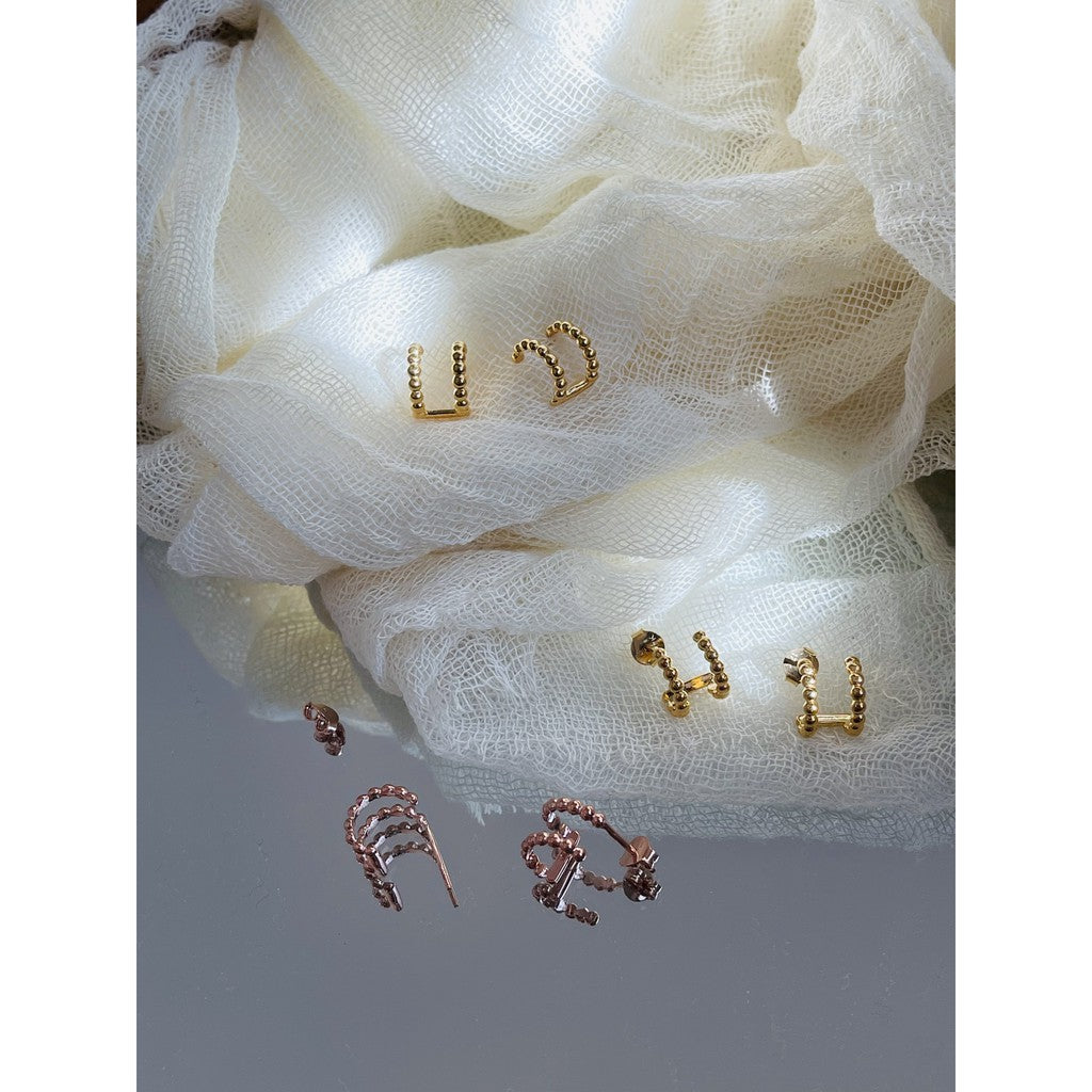 JO GOLD BALL HUGGIES ILLUSION STUD