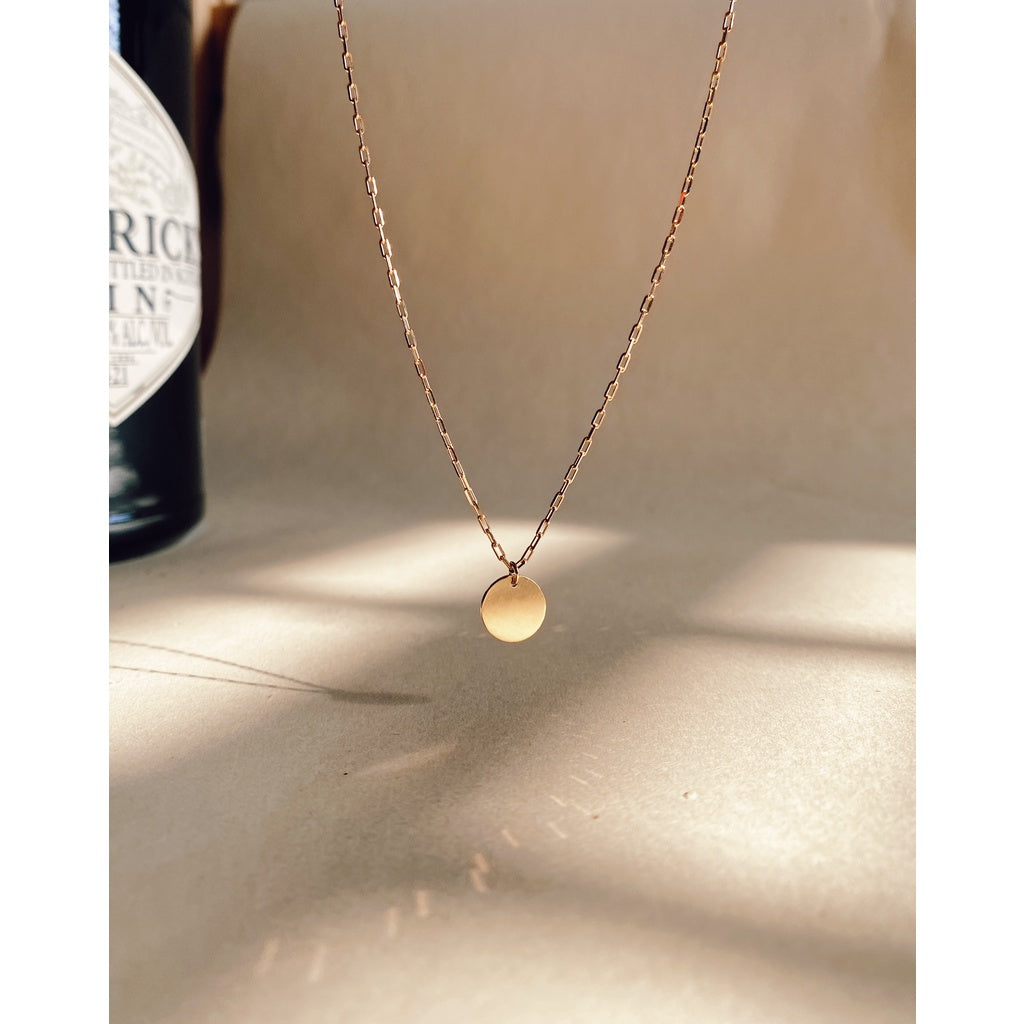 Jo Small Disc With Mini Paper Clip Chain Dangle