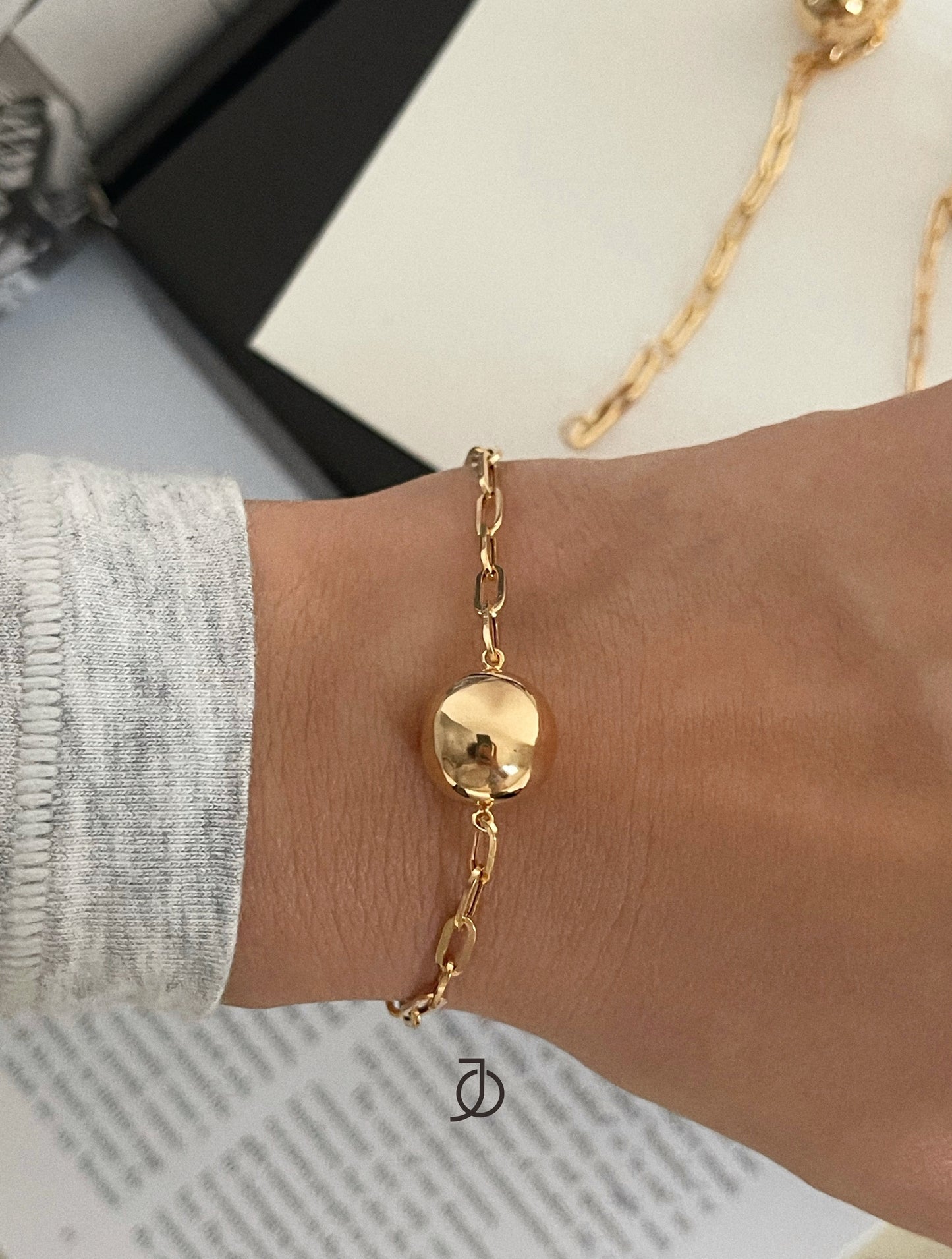 JO Ball Bracelet With Paper Clip 17k
