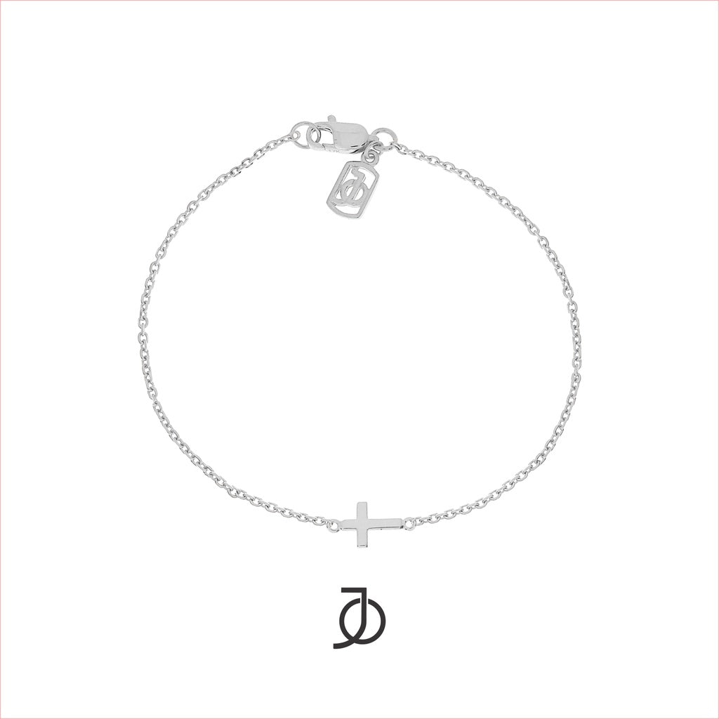 JO Mini Gold Cross With Thin Bracelet