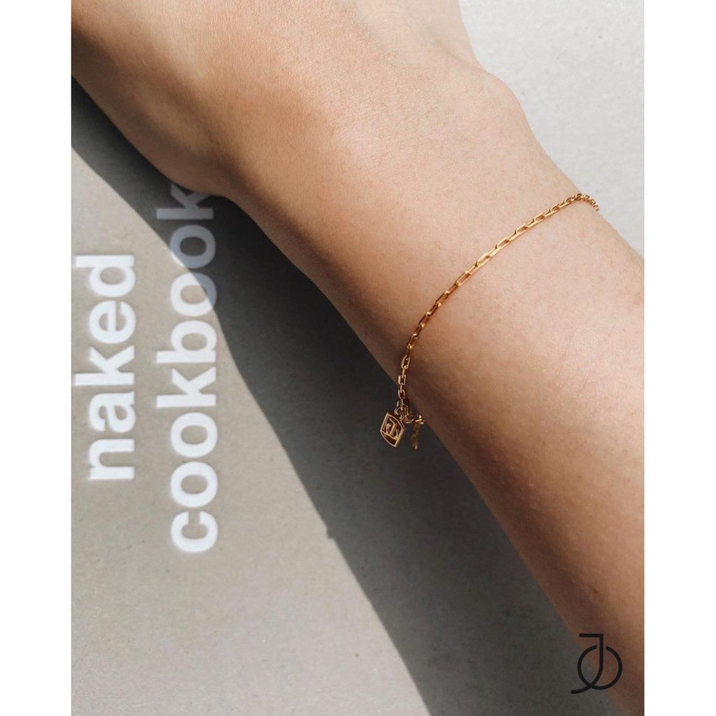 JO Mini Paper Clip Bracelet