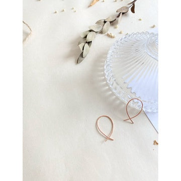 Jo Cross Wire Earrings