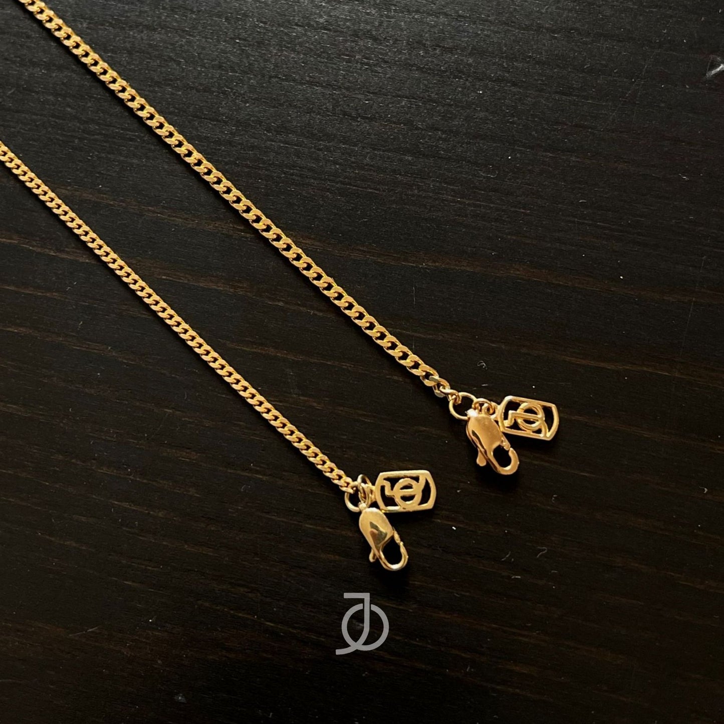 JO MINI CURB CHAIN BRACELET