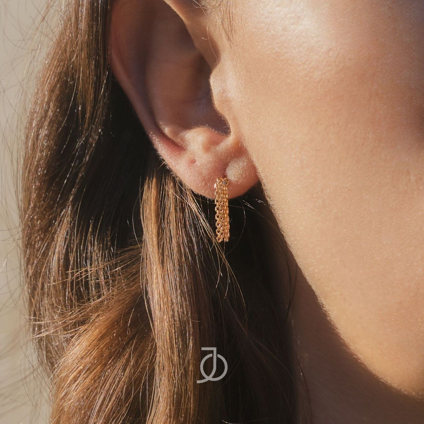 JO Tassle Studs