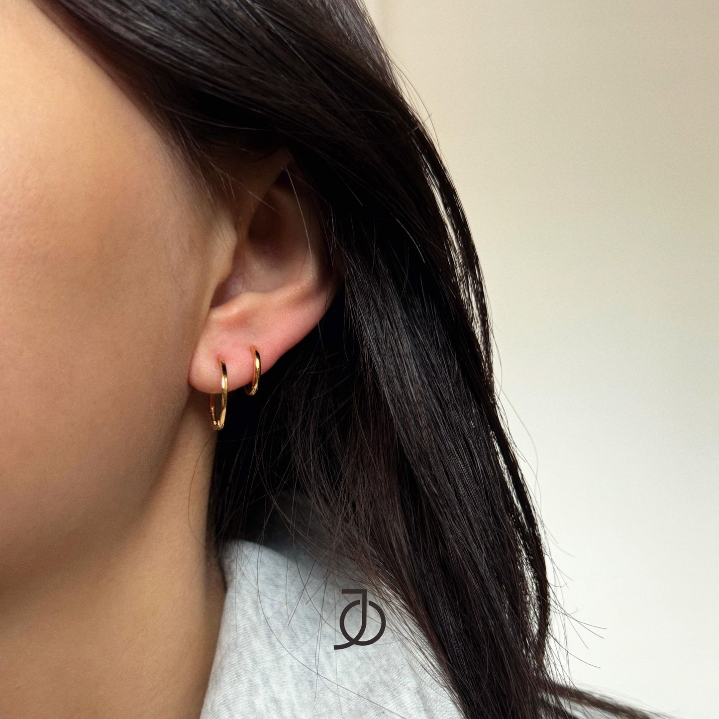 JO Anting Emas - Huggies Earring