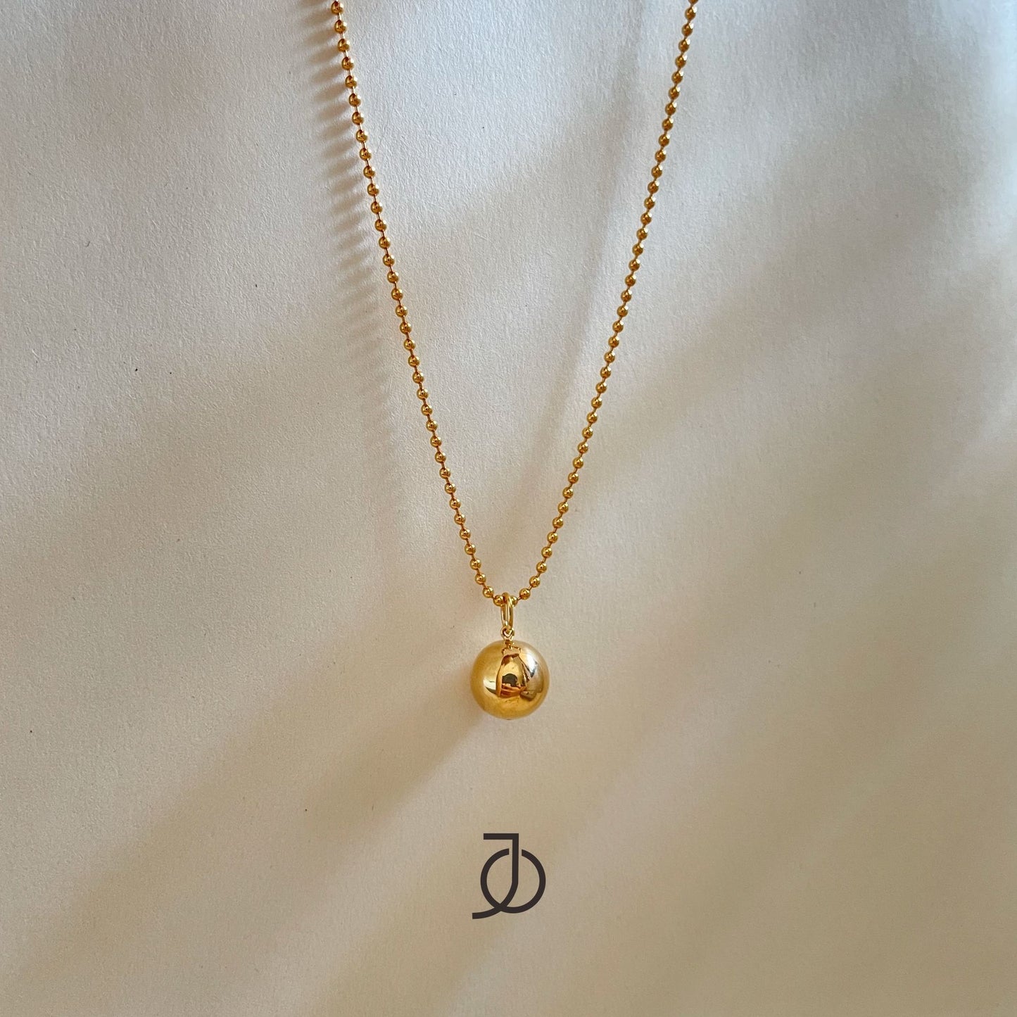 JO Mini Drop Ball Pendant 17k
