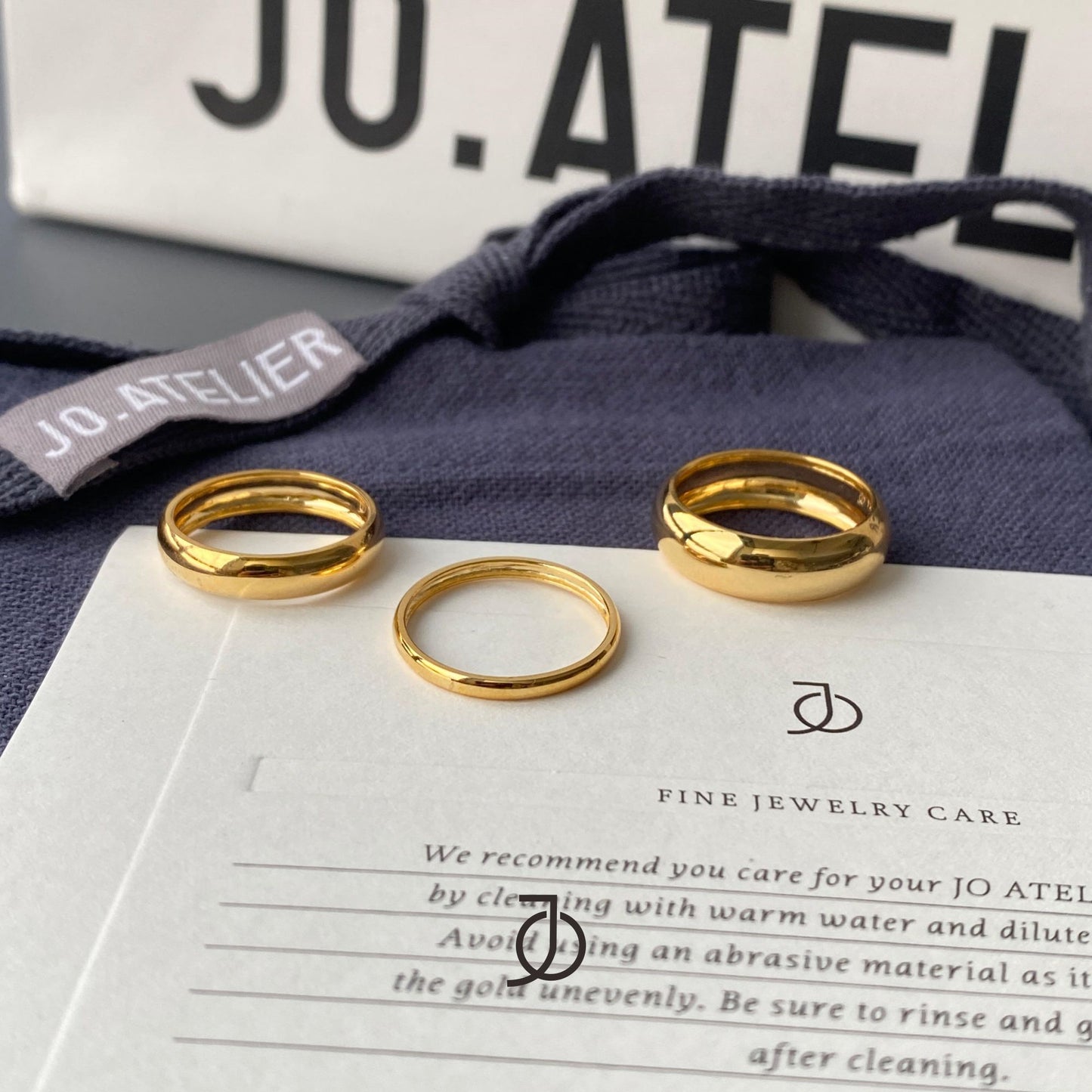 JO Cincin Emas-4mm Curved Band 17k