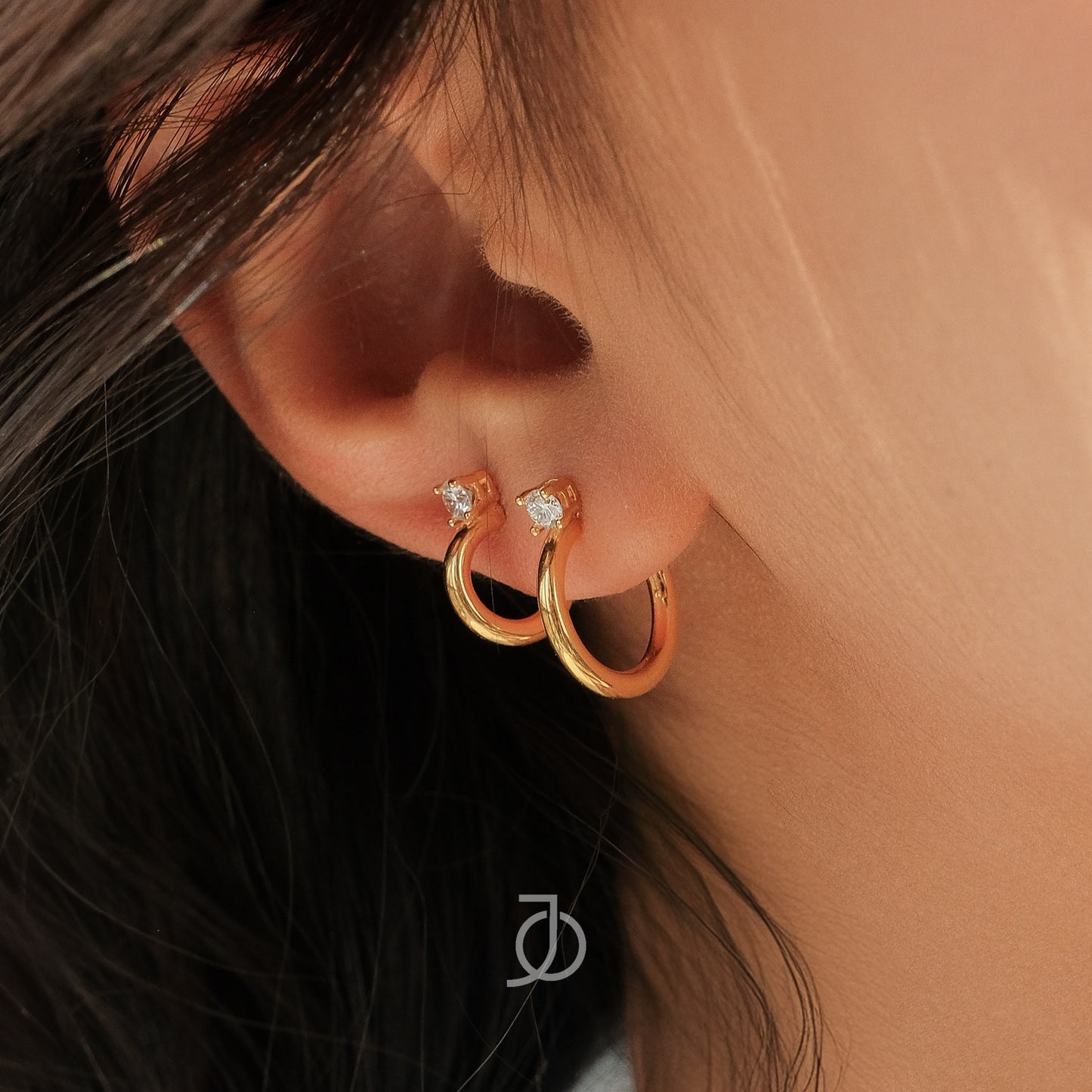 JO Anting Emas - Mini Floating Diamond Hoops 17k