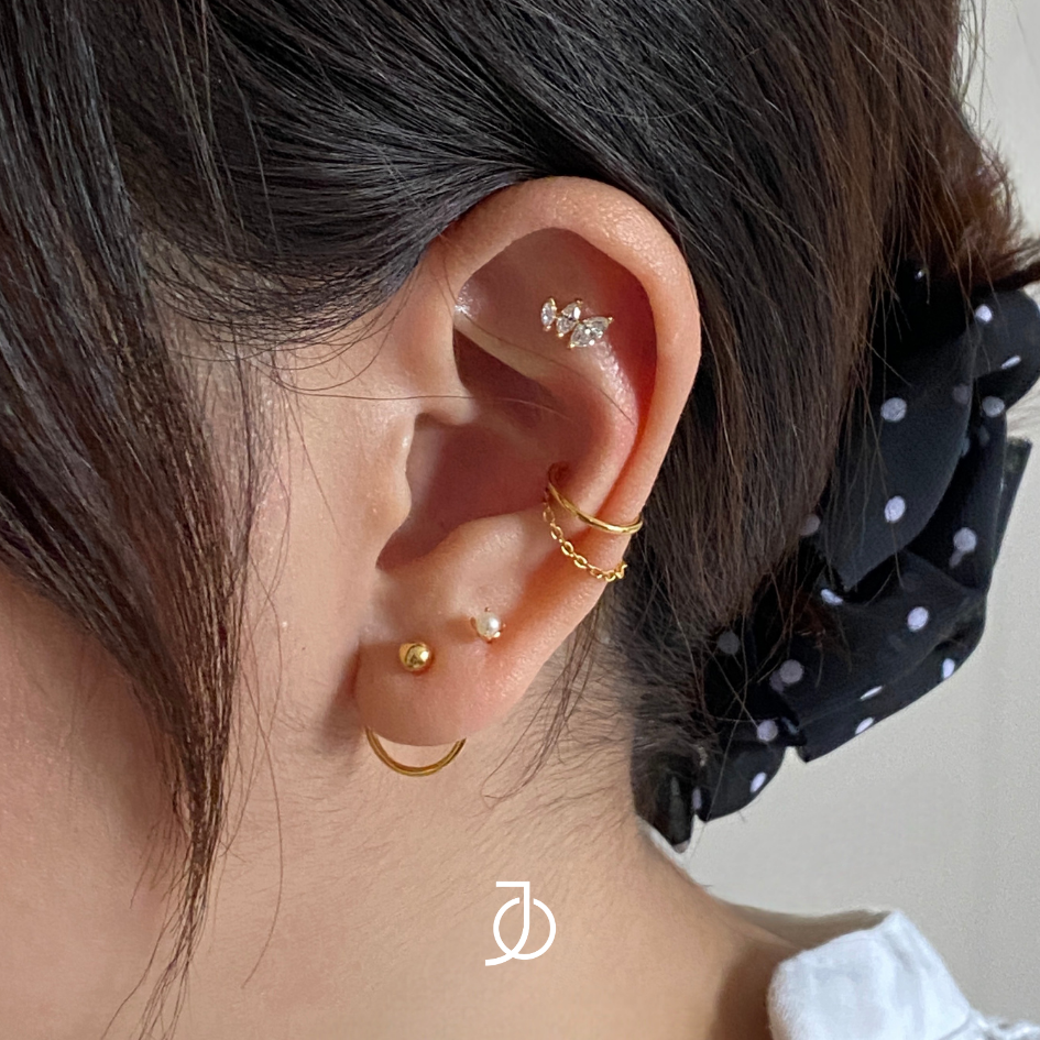 JO Gold Circle Ear Jacket
