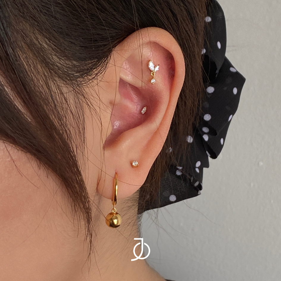 JO Dancing Lotus Studs