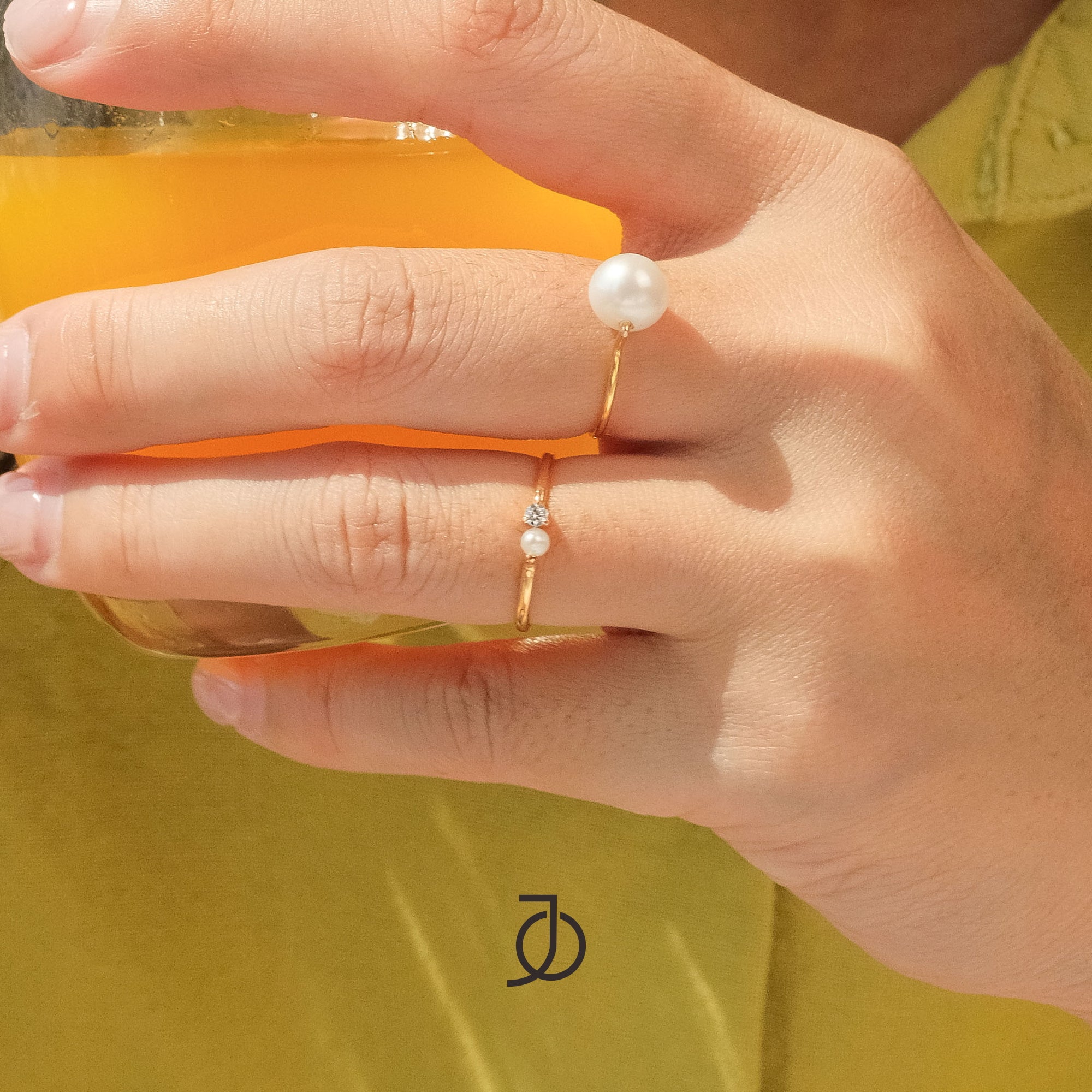 JO Mini Diamond With Pearl Ring