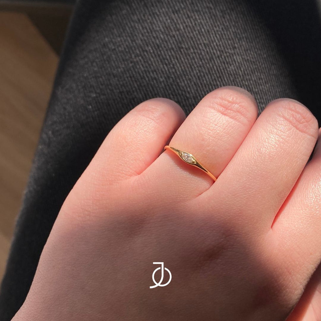 JO Marquise Signet Ring