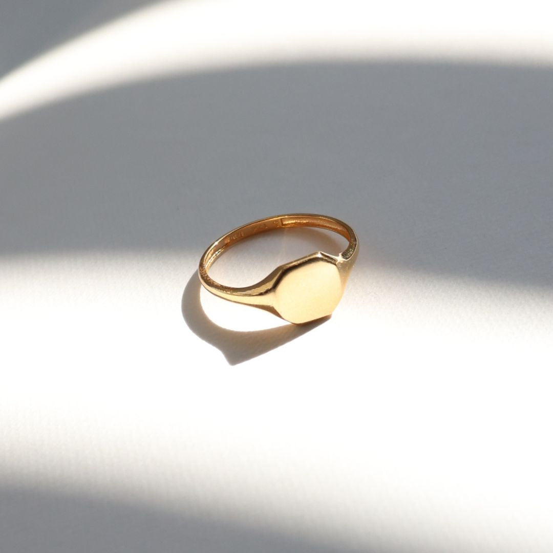 JO Mini Octa Signet Ring