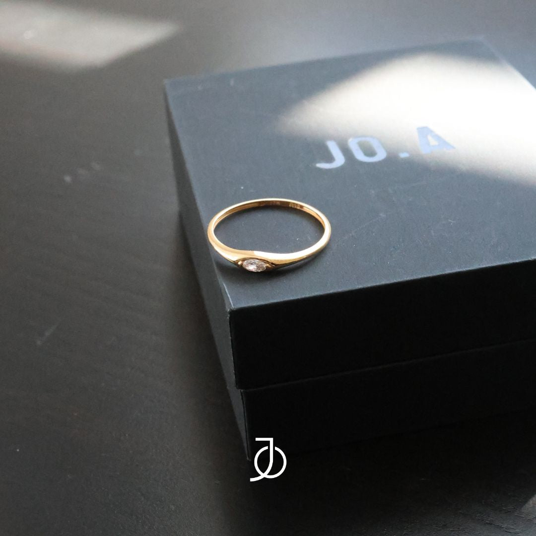 JO Marquise Signet Ring