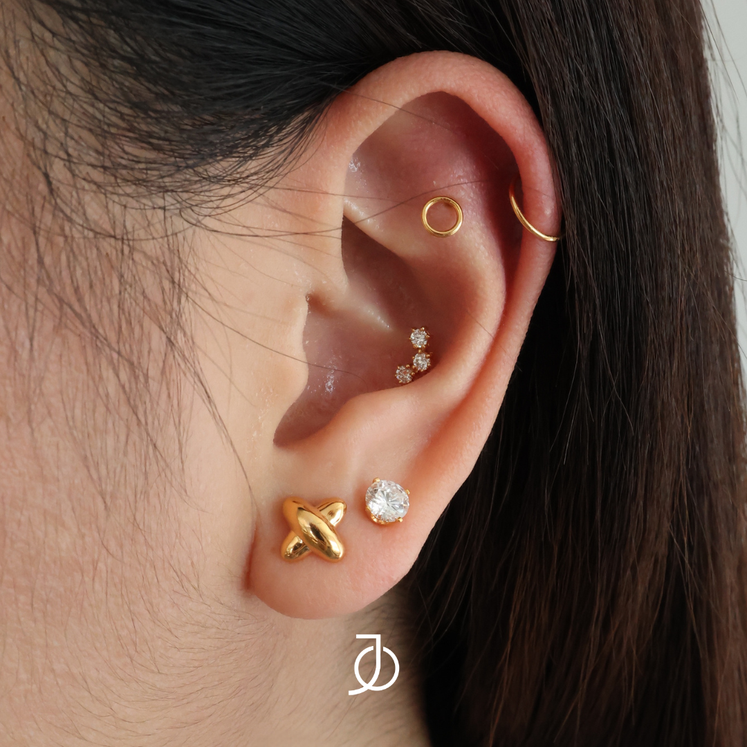JO Clover Twist Studs