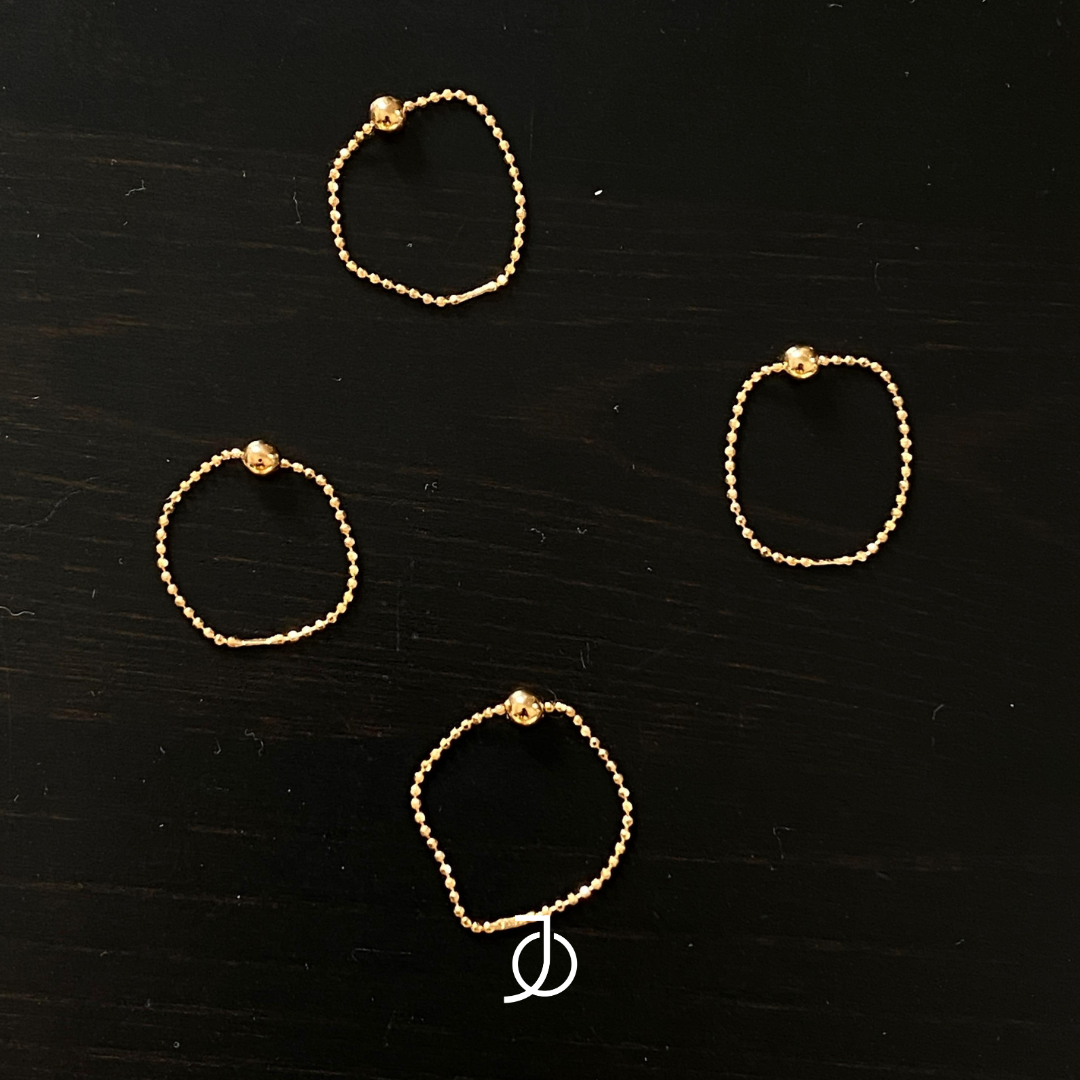 JO Ball Mini Beaded Chain Ring
