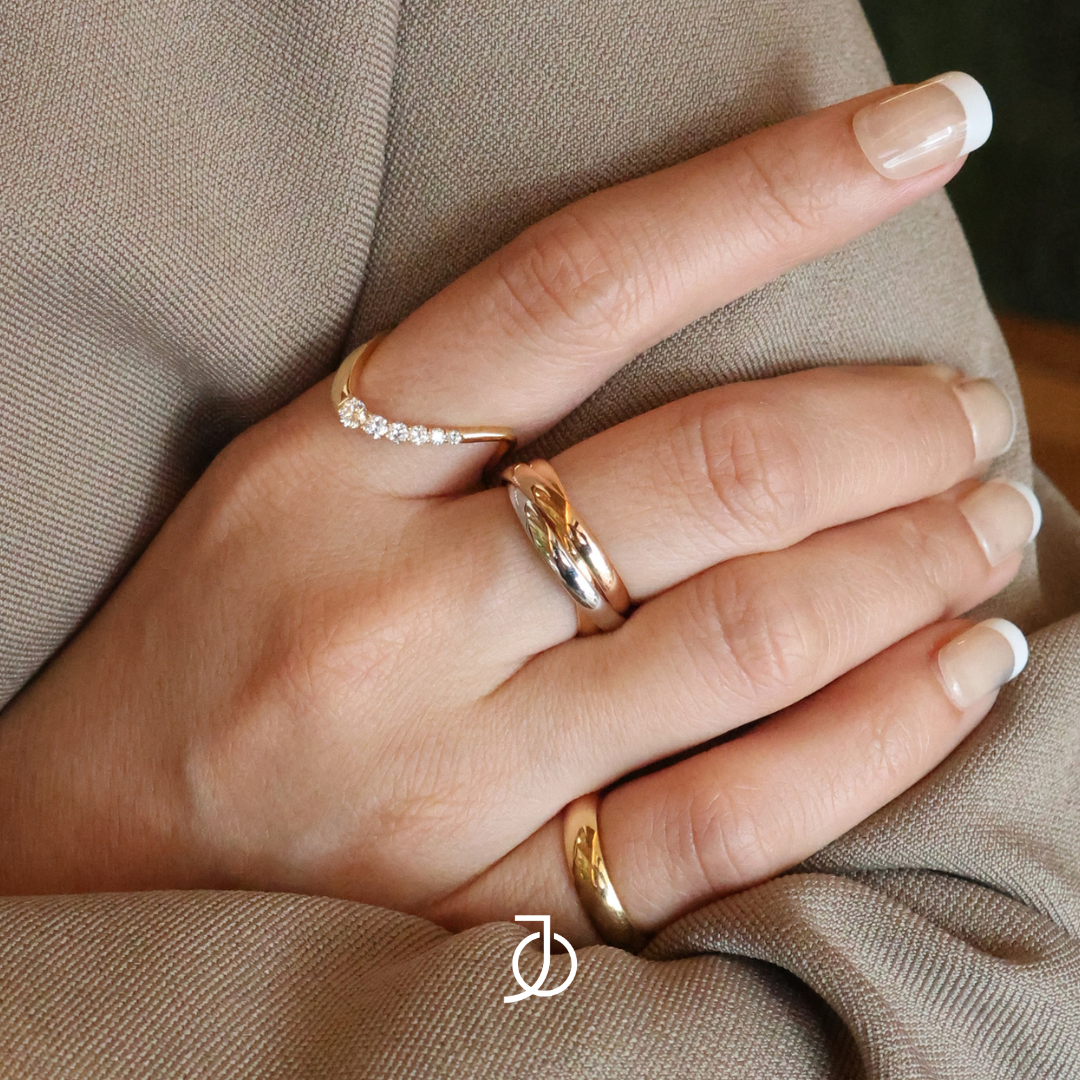 JO Diamond Wave Ring