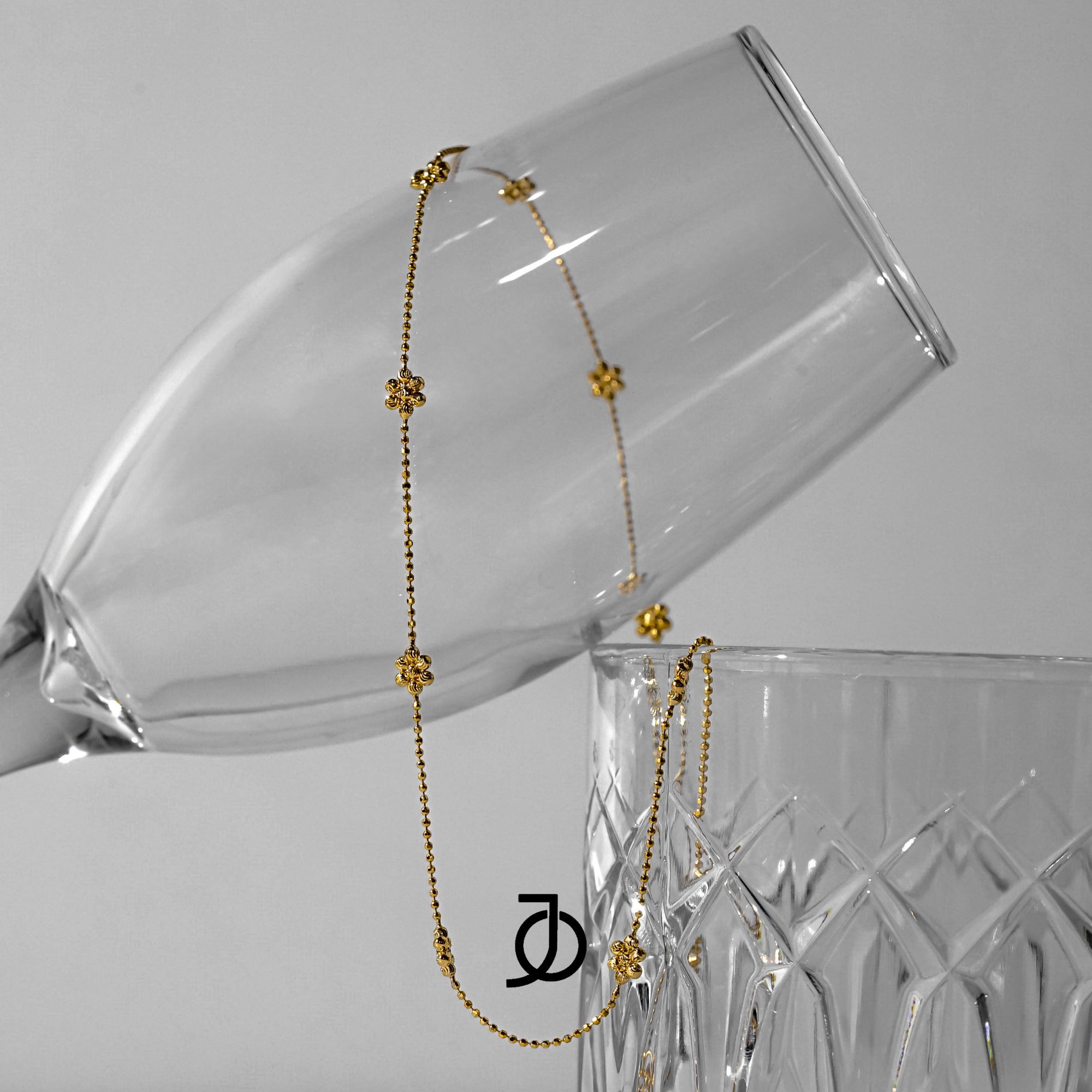 JO Flower Diamond Cut Beads Necklace