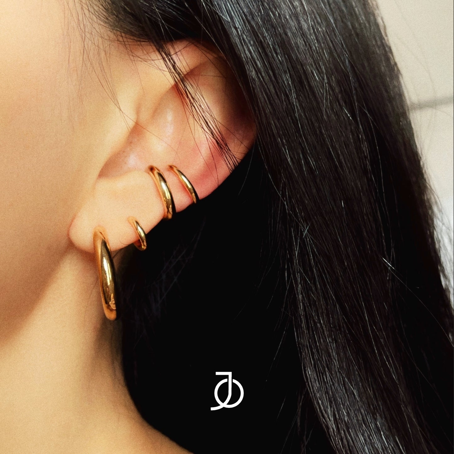 Jo thin ear cuff