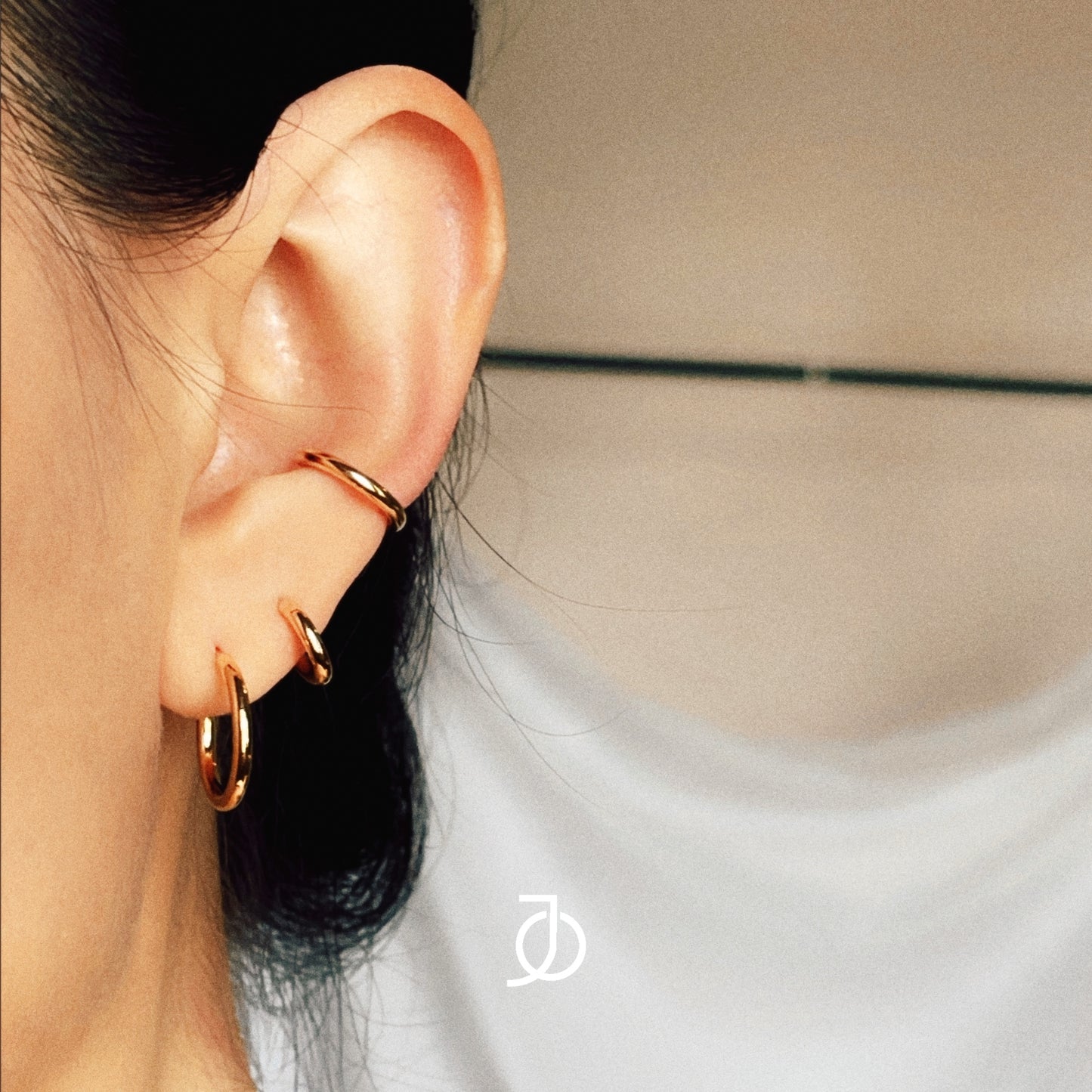 Jo thin ear cuff