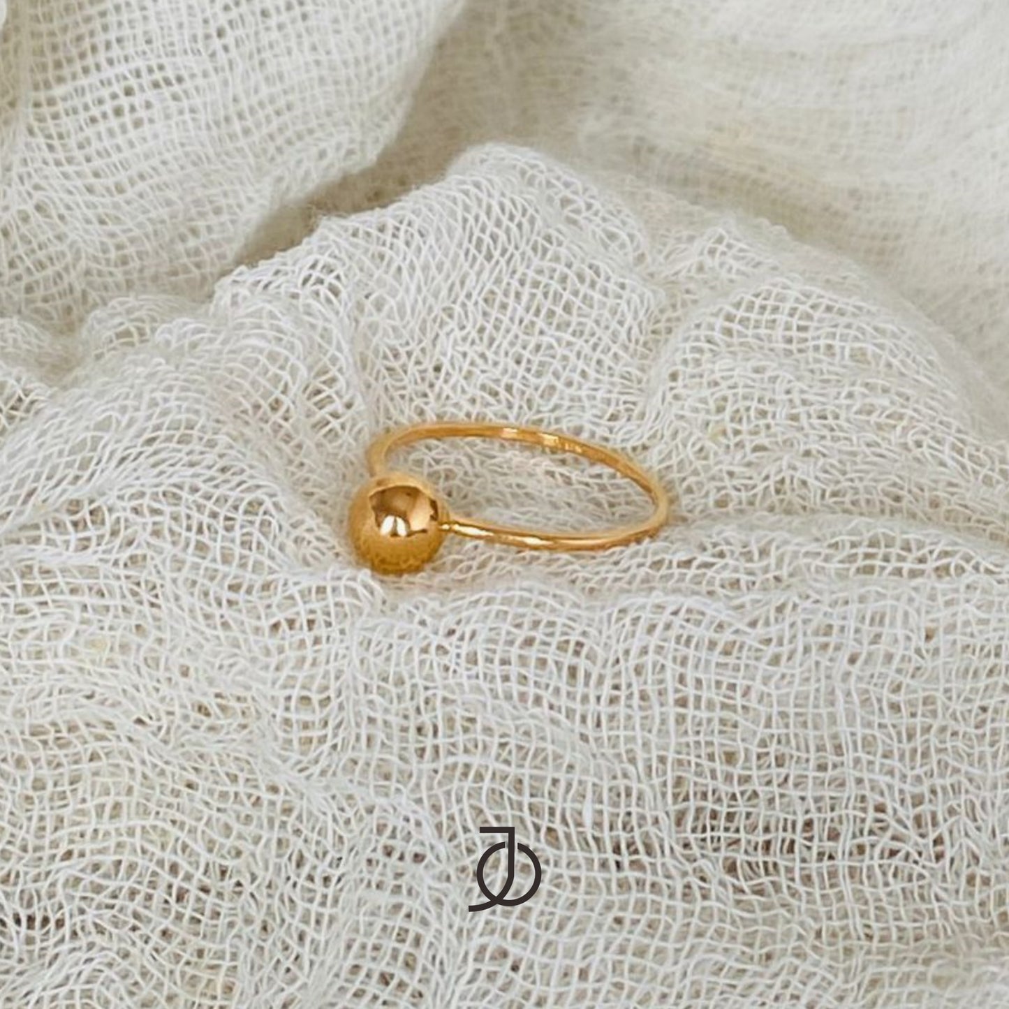 JO Small Ball Ring 17k