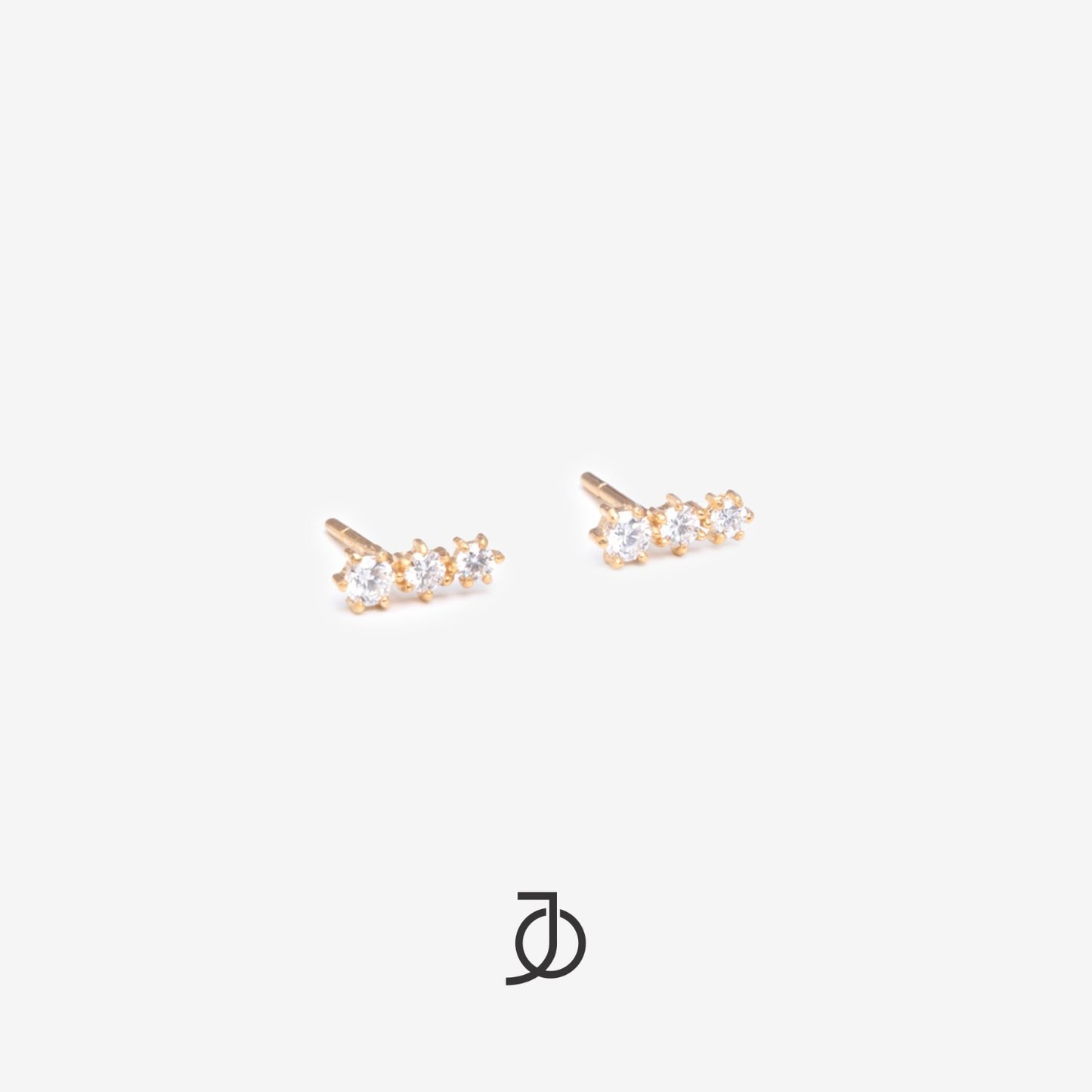 JO Bar 3 Mini Diamonds Studs