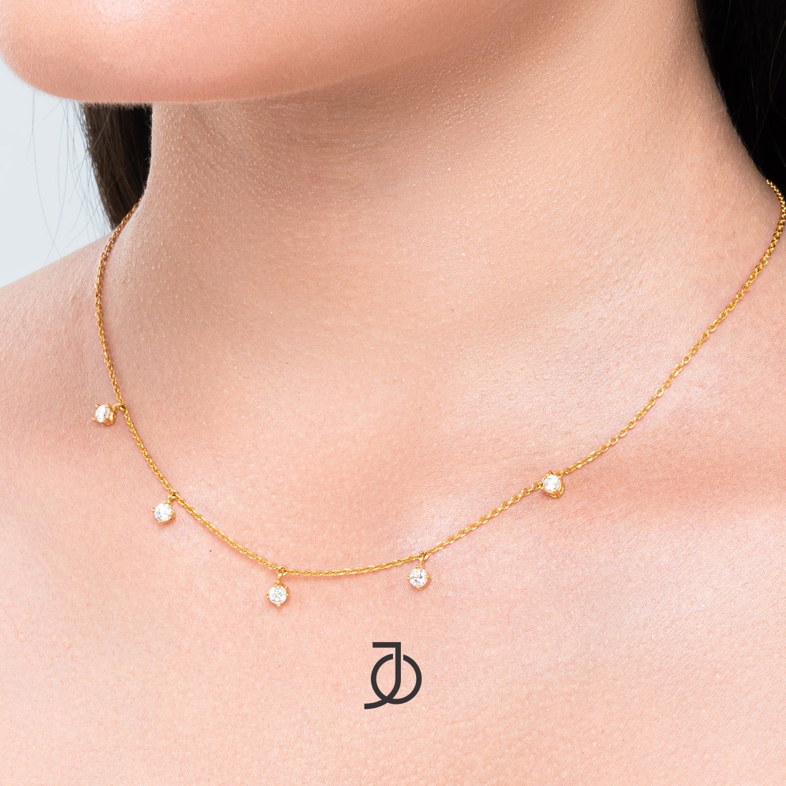 JO 5 Diamonds With Chain Necklace