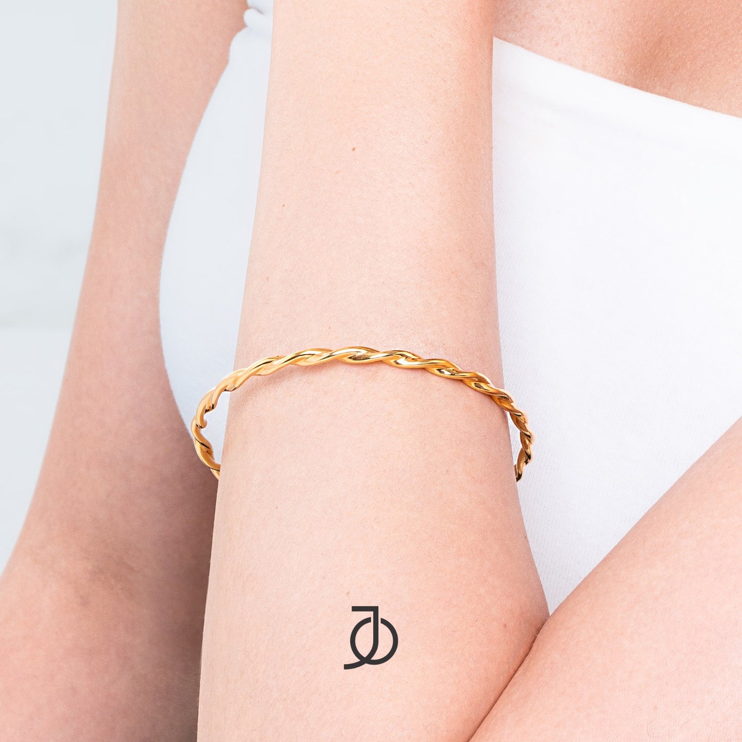 JO Gelang Emas - Twist Bangle 17k