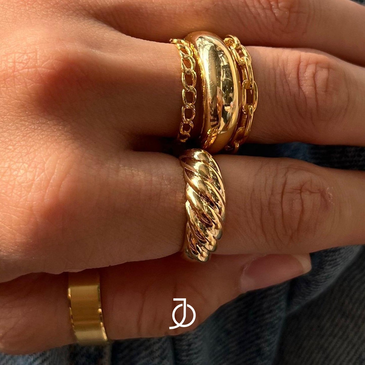JO Croissant Ring