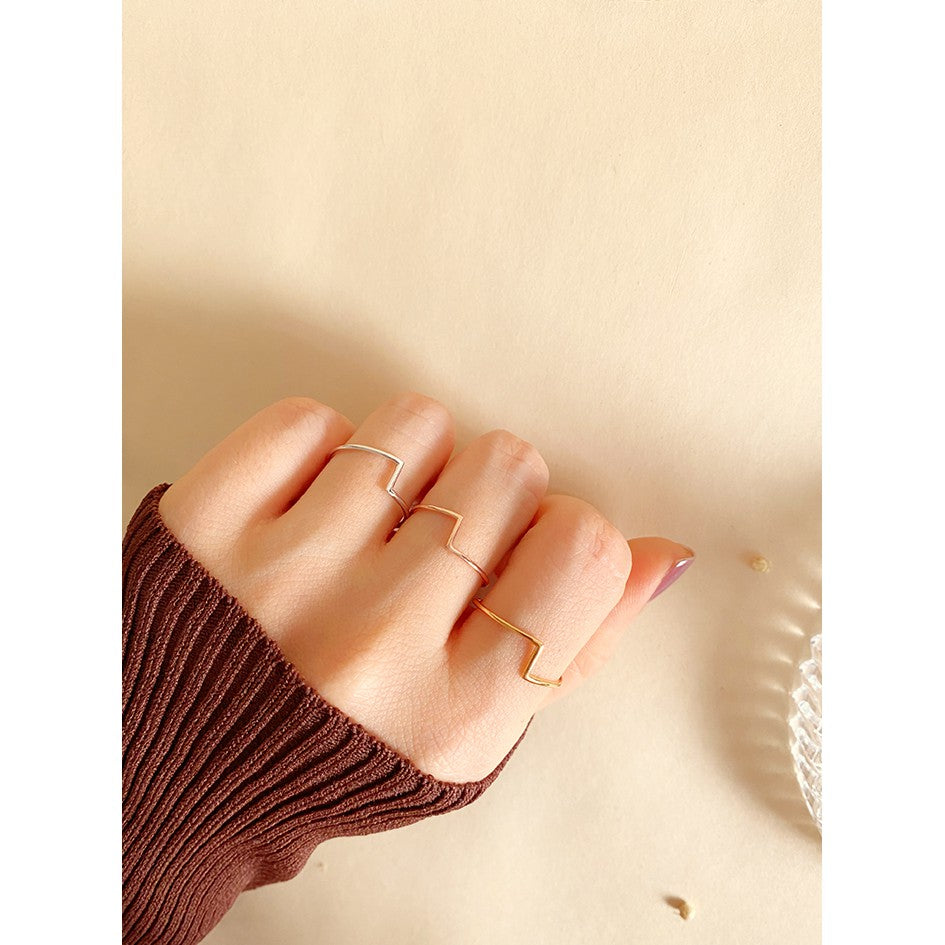 JO Zig Zag Ring