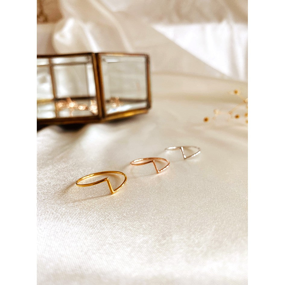 JO Zig Zag Ring