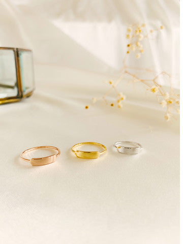 JO Slim Signet Ring