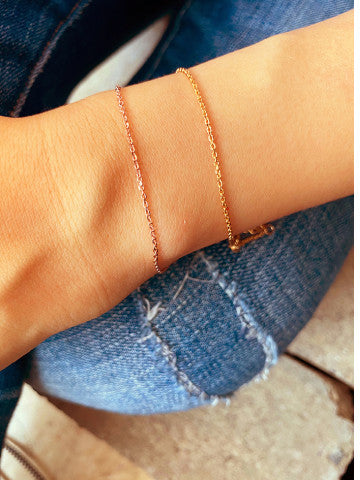 JO Thin Bracelet