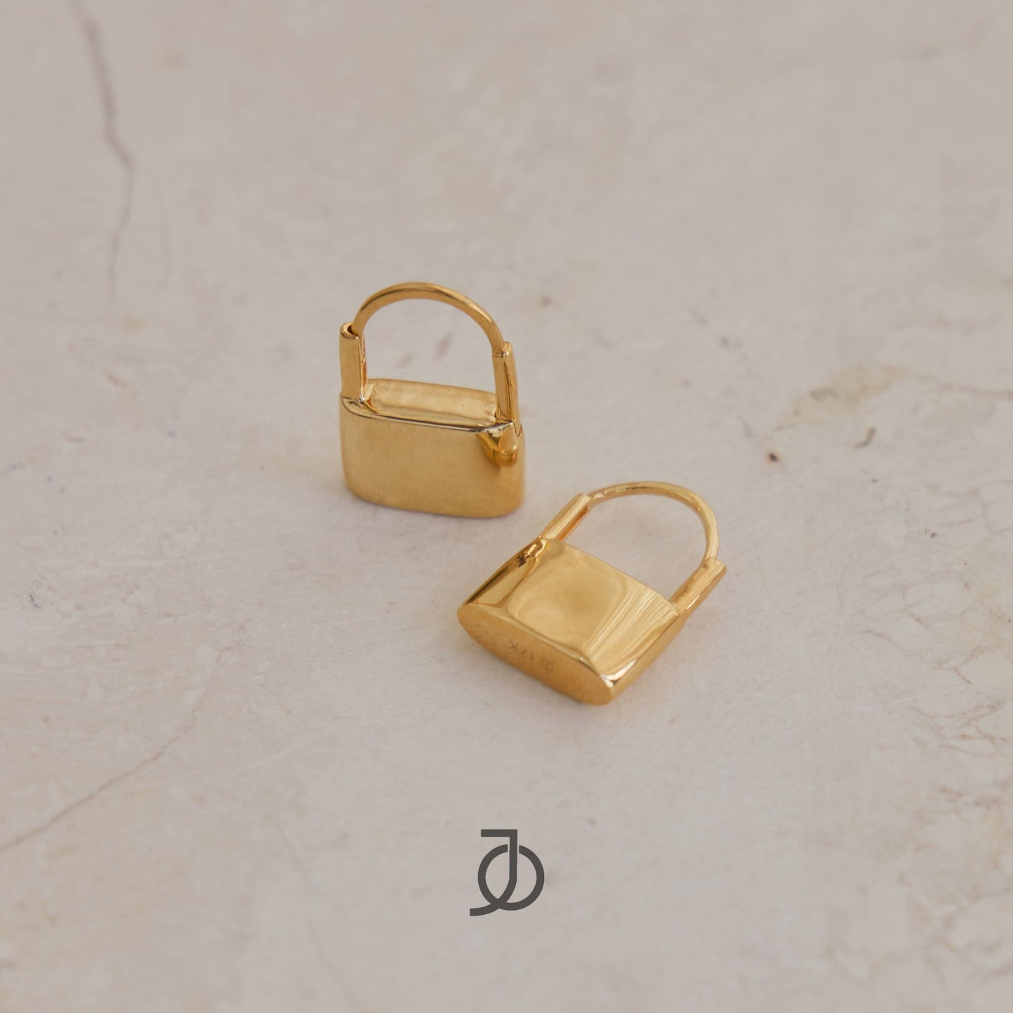 JO Anting Emas - Padlock Earrings 17k